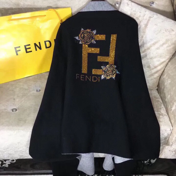 スーパーコピー フェンディ マフラー