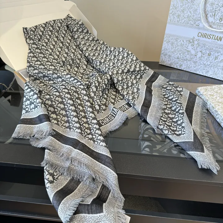 スーパーコピー グッチ マフラー