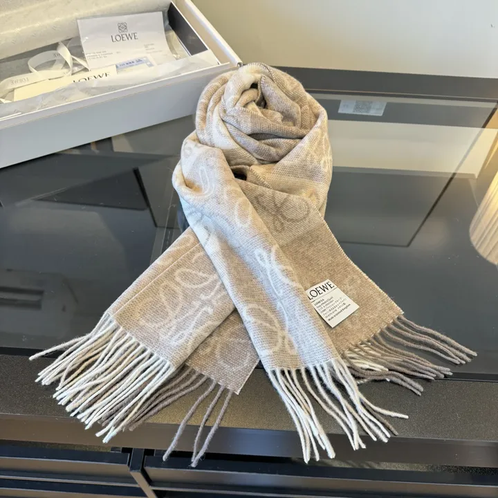 スーパーコピー ロエベ マフラー