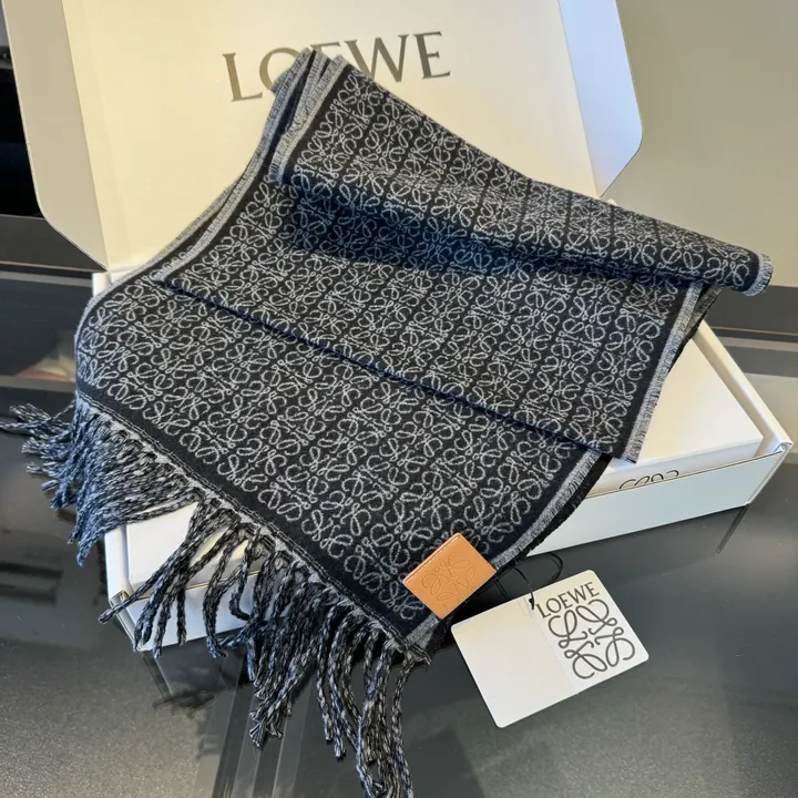 スーパーコピー ロエベ マフラー