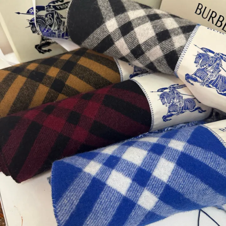 スーパーコピー バーバリー ス マフラー