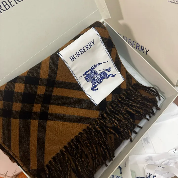 スーパーコピー バーバリー ス マフラー