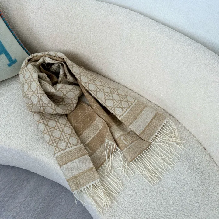 スーパーコピー グッチ マフラー