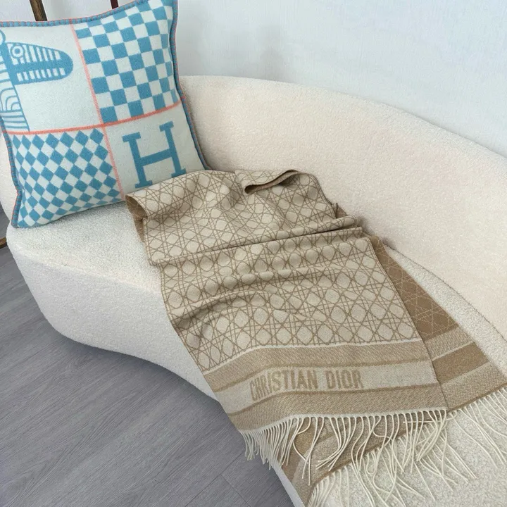 スーパーコピー グッチ マフラー