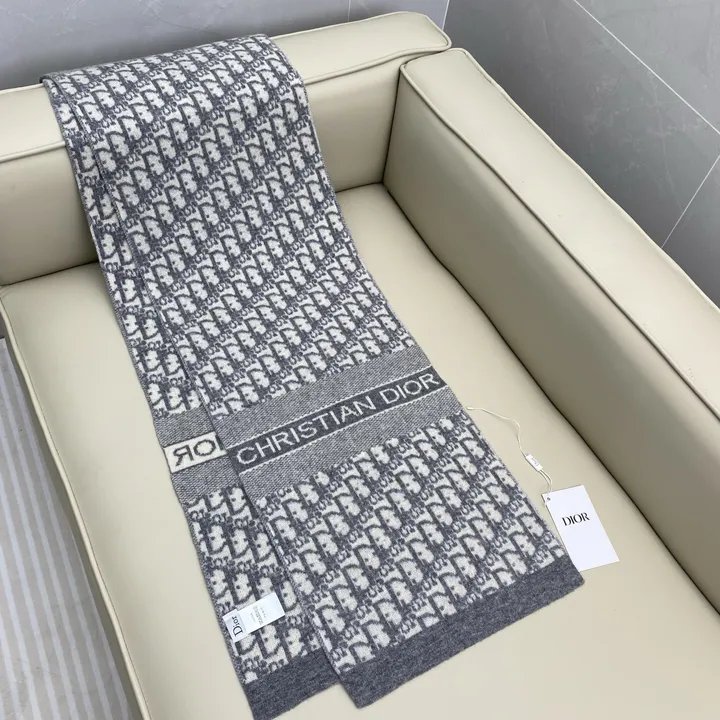 スーパーコピー ディオール マフラー