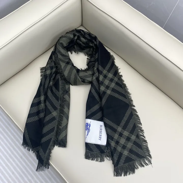 スーパーコピー バーバリー ス マフラー