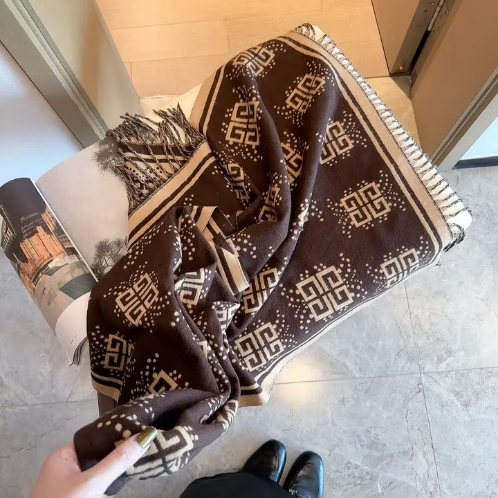 スーパーコピー ジバンシィ マフラー