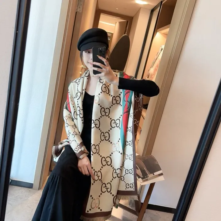 スーパーコピー グッチ マフラー