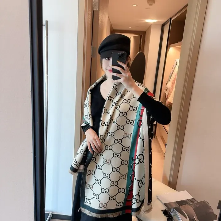 スーパーコピー グッチ マフラー