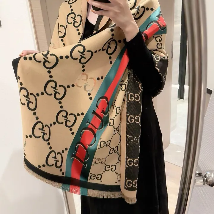 スーパーコピー グッチ マフラー