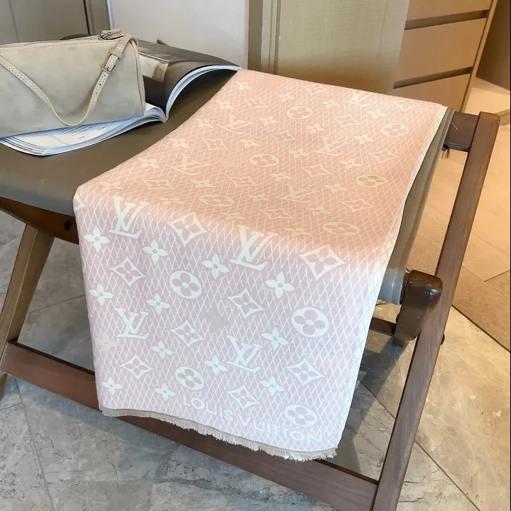 スーパーコピー ルイヴィトン マフラー