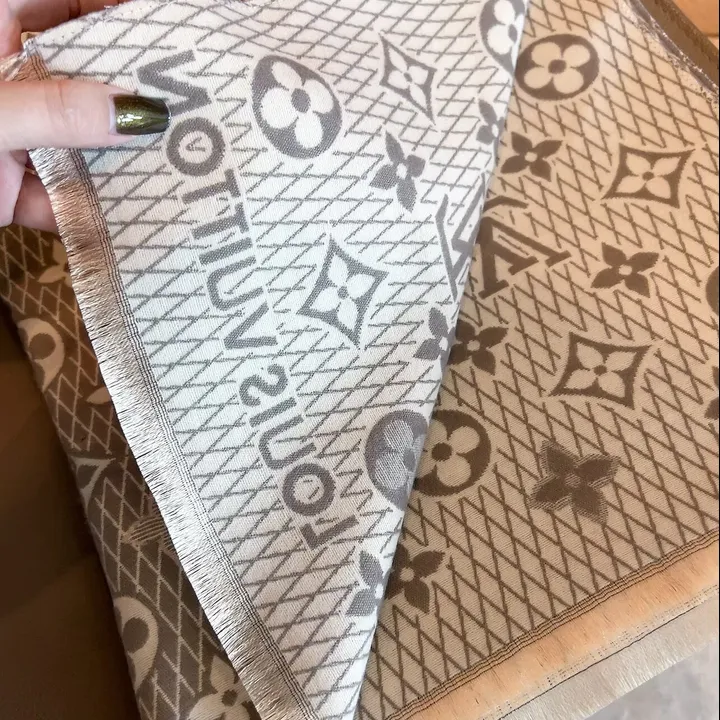 スーパーコピー ルイヴィトン マフラー