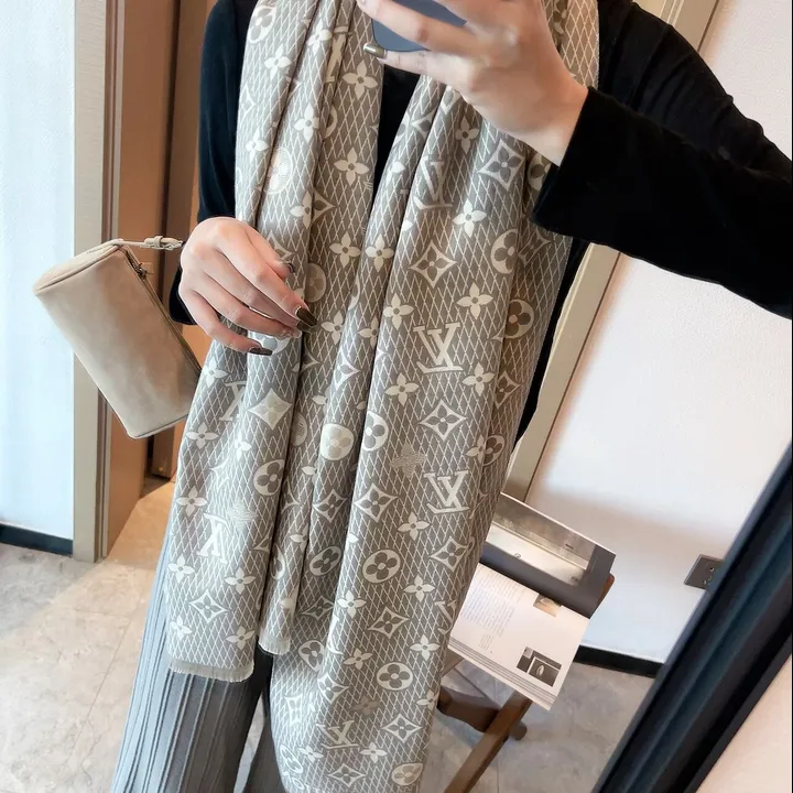 スーパーコピー ルイヴィトン マフラー