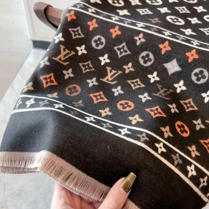 スーパーコピー ルイヴィトン マフラー