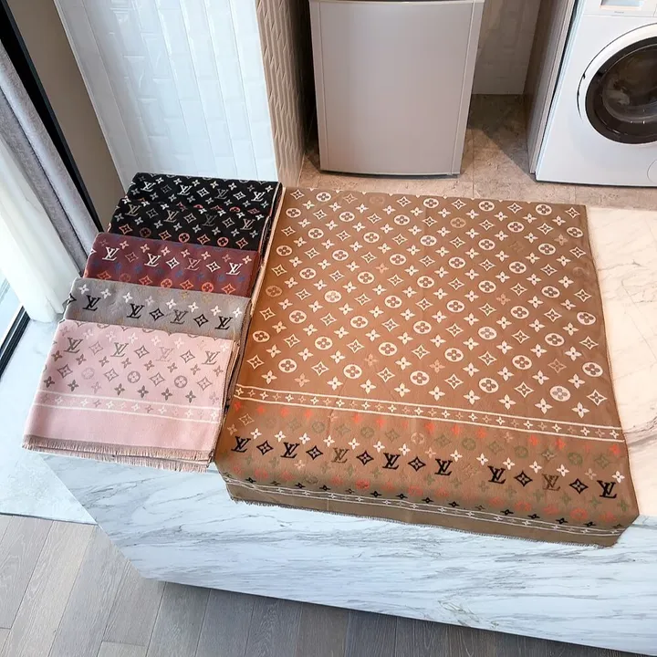 スーパーコピー ルイヴィトン マフラー