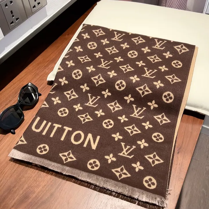 スーパーコピー ルイヴィトン マフラー