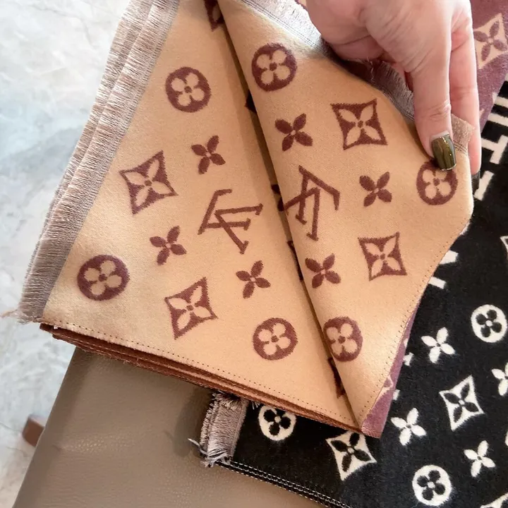 スーパーコピー ルイヴィトン マフラー