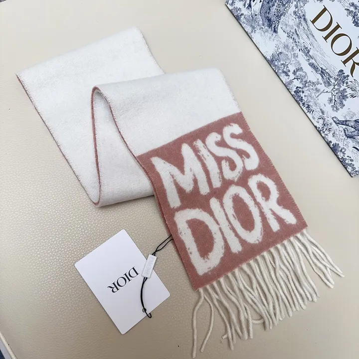 スーパーコピー ディオール マフラー