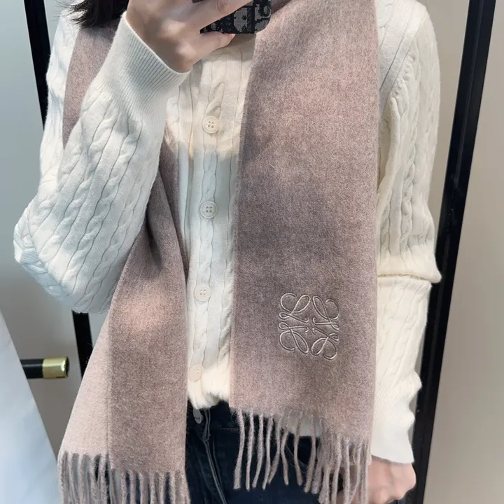 スーパーコピー ロエベ マフラー