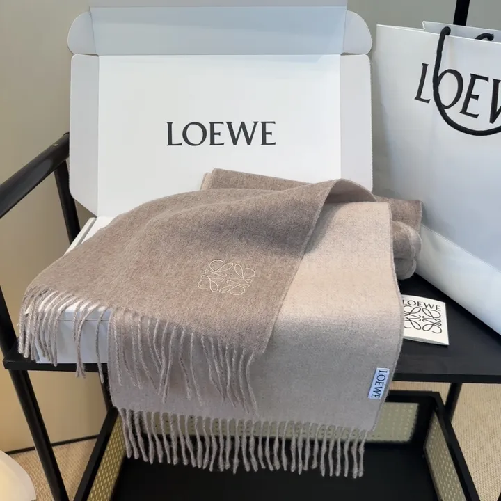 スーパーコピー ロエベ マフラー