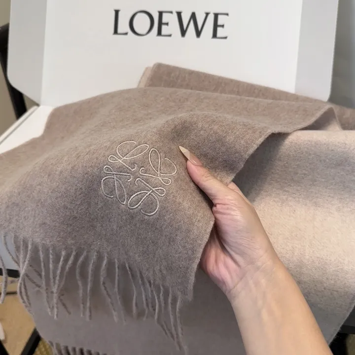 スーパーコピー ロエベ マフラー