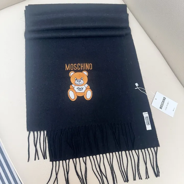 スーパーコピー モスキーノ マフラー