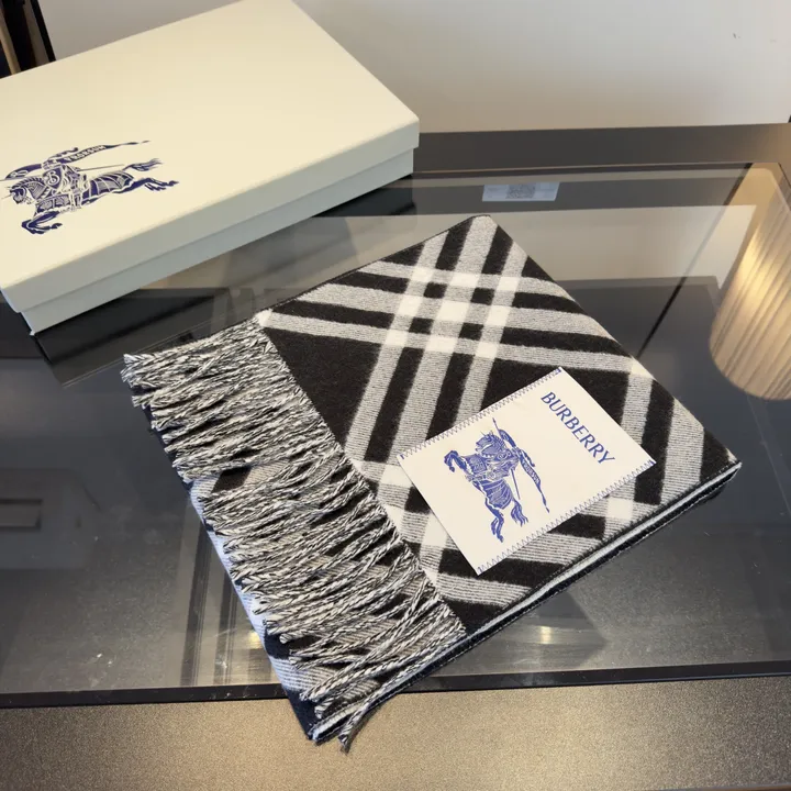 スーパーコピー バーバリー ス マフラー