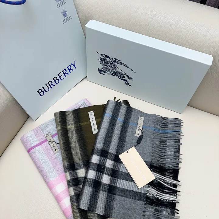 スーパーコピー バーバリー ス マフラー