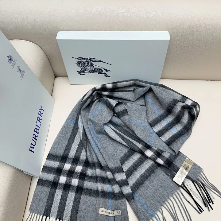 スーパーコピー バーバリー ス マフラー