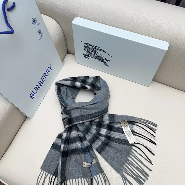 スーパーコピー バーバリー ス マフラー