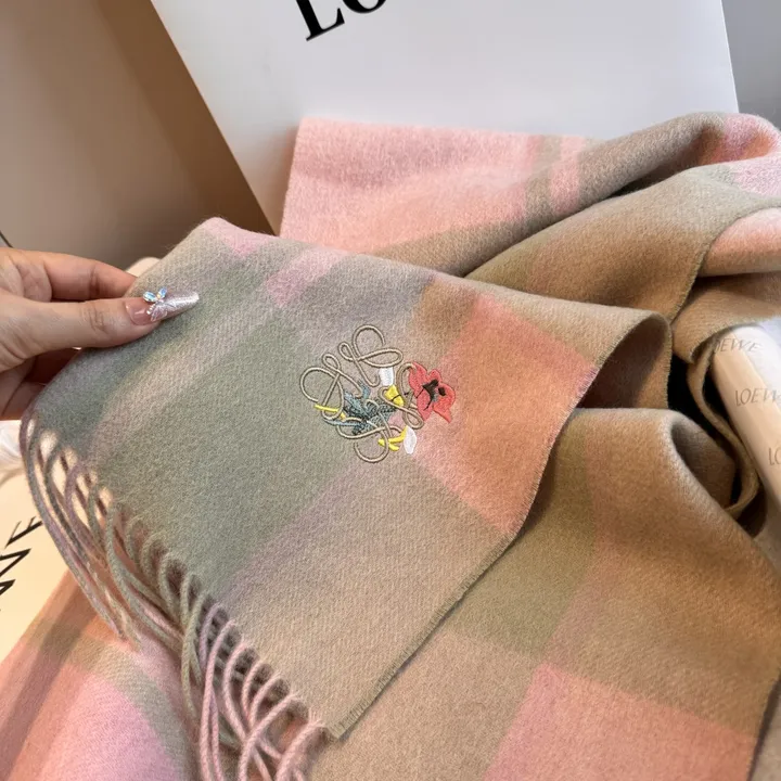 スーパーコピー ロエベ マフラー