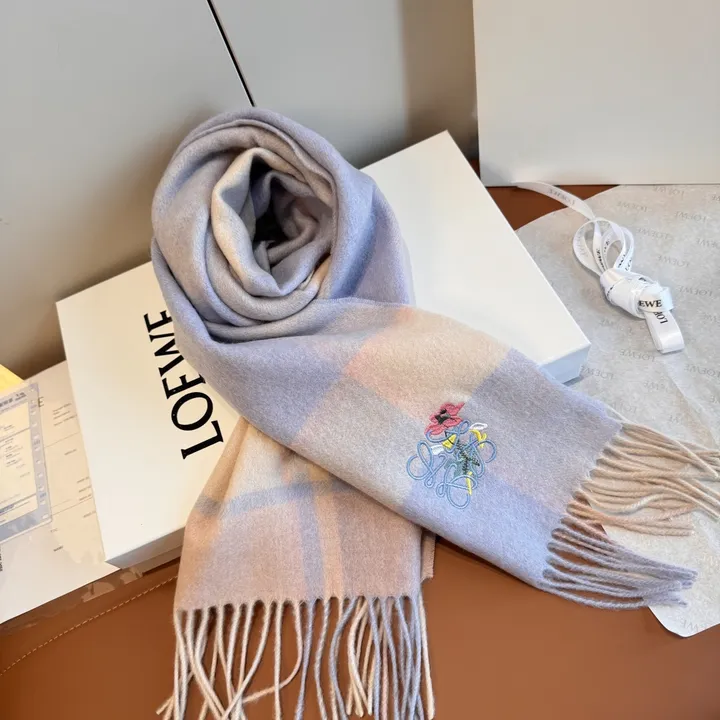 スーパーコピー ロエベ マフラー