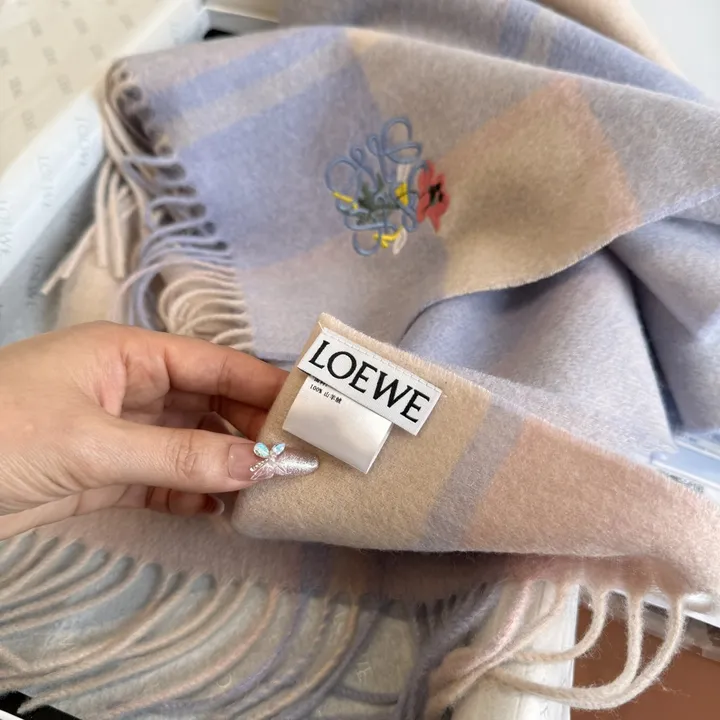 スーパーコピー ロエベ マフラー