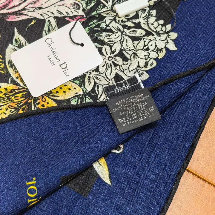 スーパーコピー ディオール マフラー