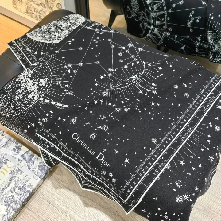 スーパーコピー ディオール マフラー