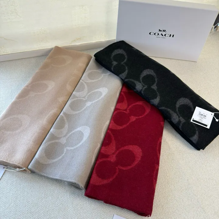 スーパーコピー コーチ マフラー