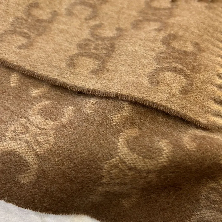 スーパーコピー セリーヌ マフラー