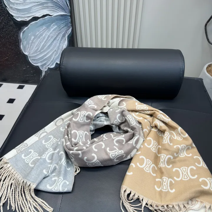 スーパーコピー ロエベ マフラー