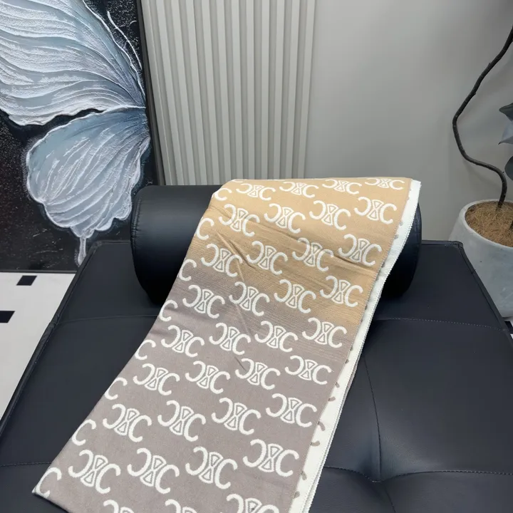 スーパーコピー ロエベ マフラー