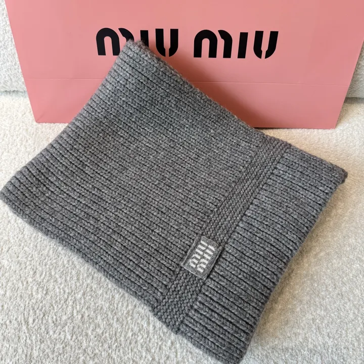 スーパーコピー フェンディ マフラー