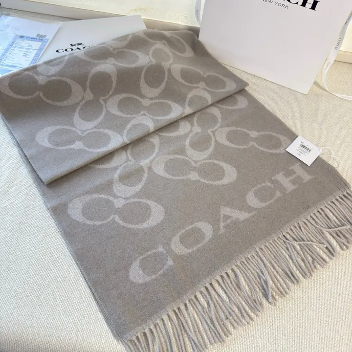 スーパーコピー コーチ マフラー