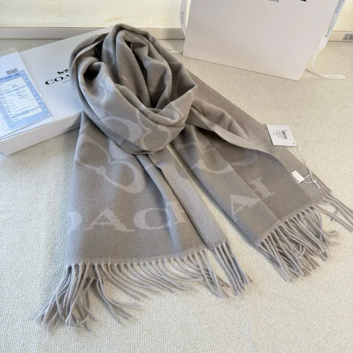 スーパーコピー コーチ マフラー