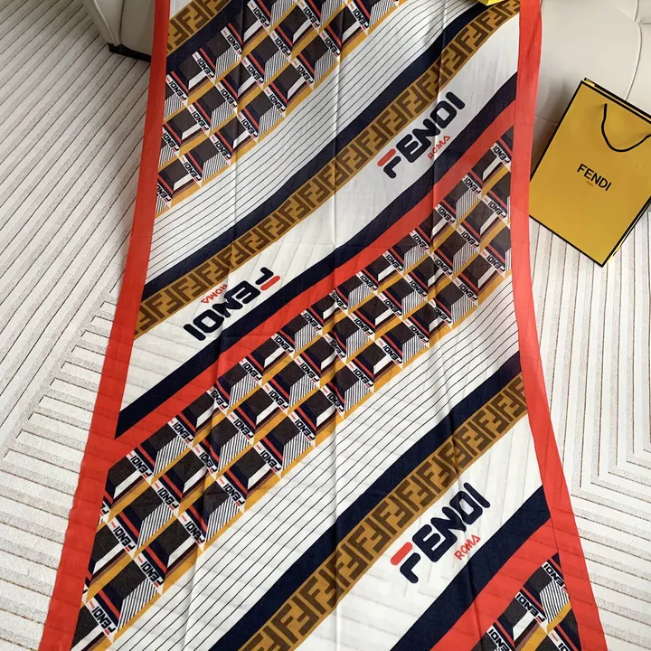 スーパーコピー フェンディ マフラー