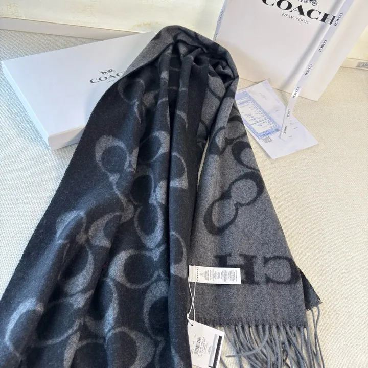 スーパーコピー コーチ マフラー