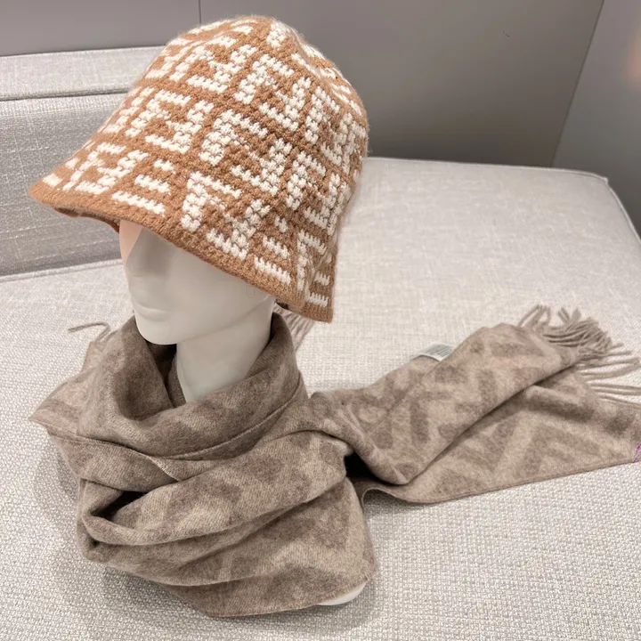 スーパーコピー フェンディ マフラー