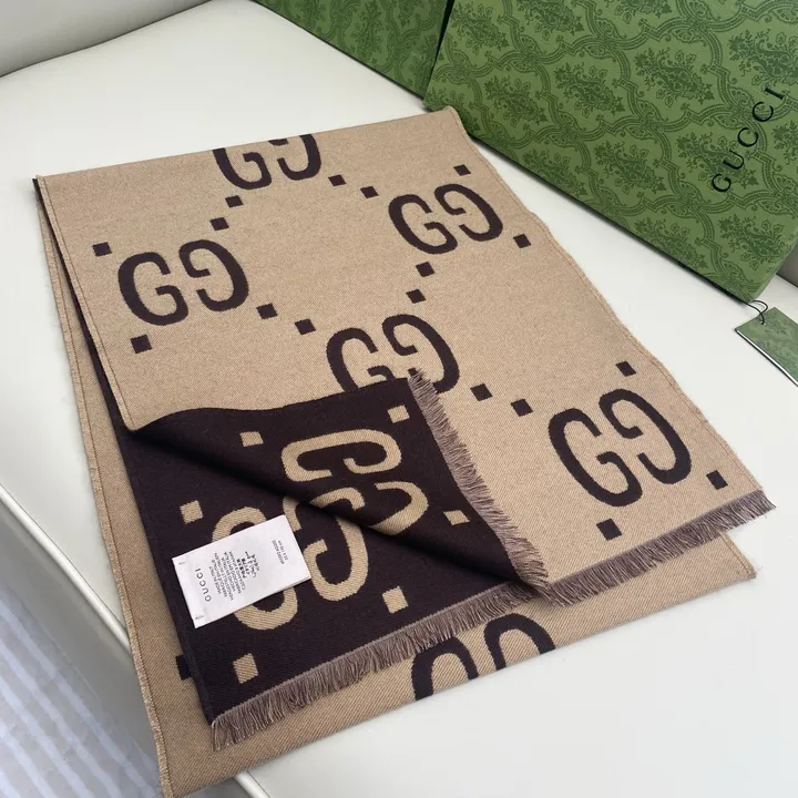 スーパーコピー グッチ マフラー