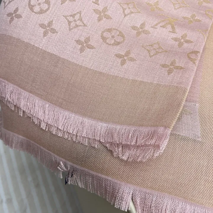 スーパーコピー ルイヴィトン マフラー