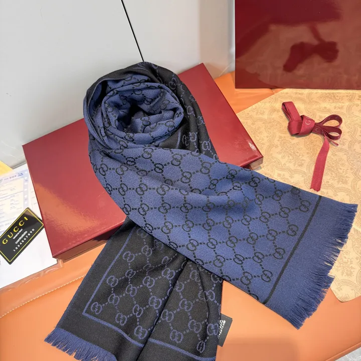 スーパーコピー グッチ マフラー