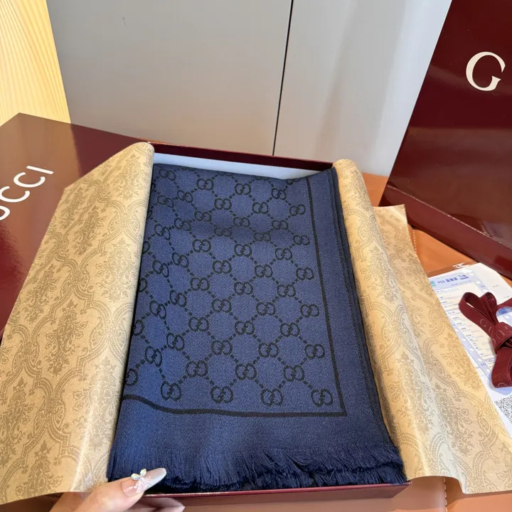 スーパーコピー グッチ マフラー