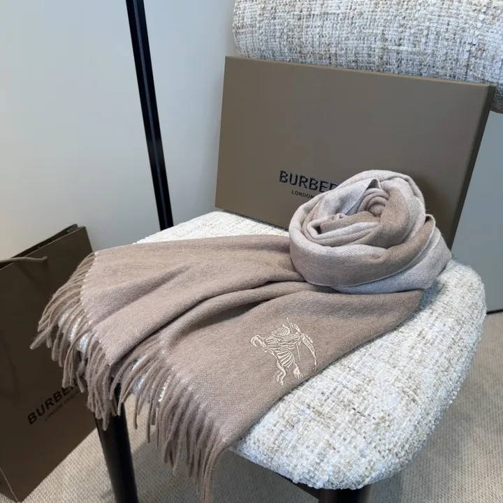 スーパーコピー バーバリー ス マフラー